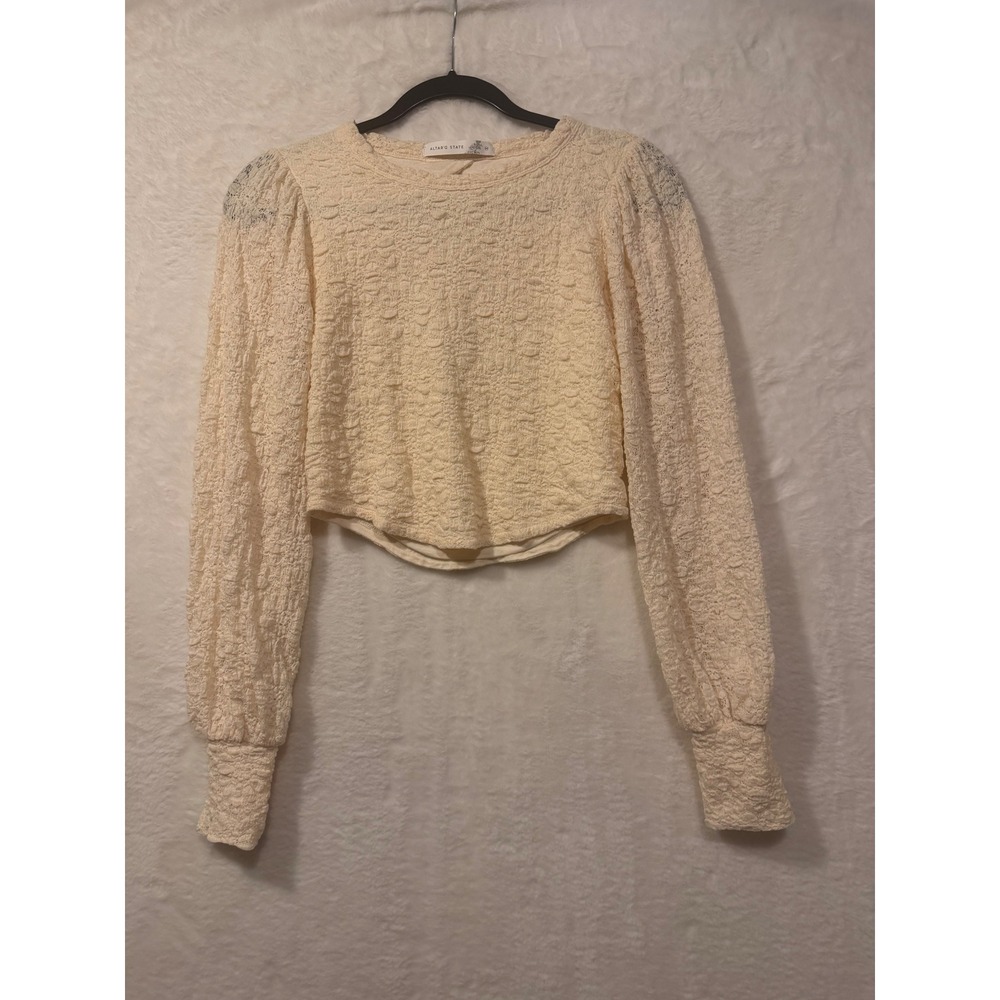 Altar'd State Ivory Textured Lace Cropped Long Sleeve Keyhole‎ Back Top Medium
